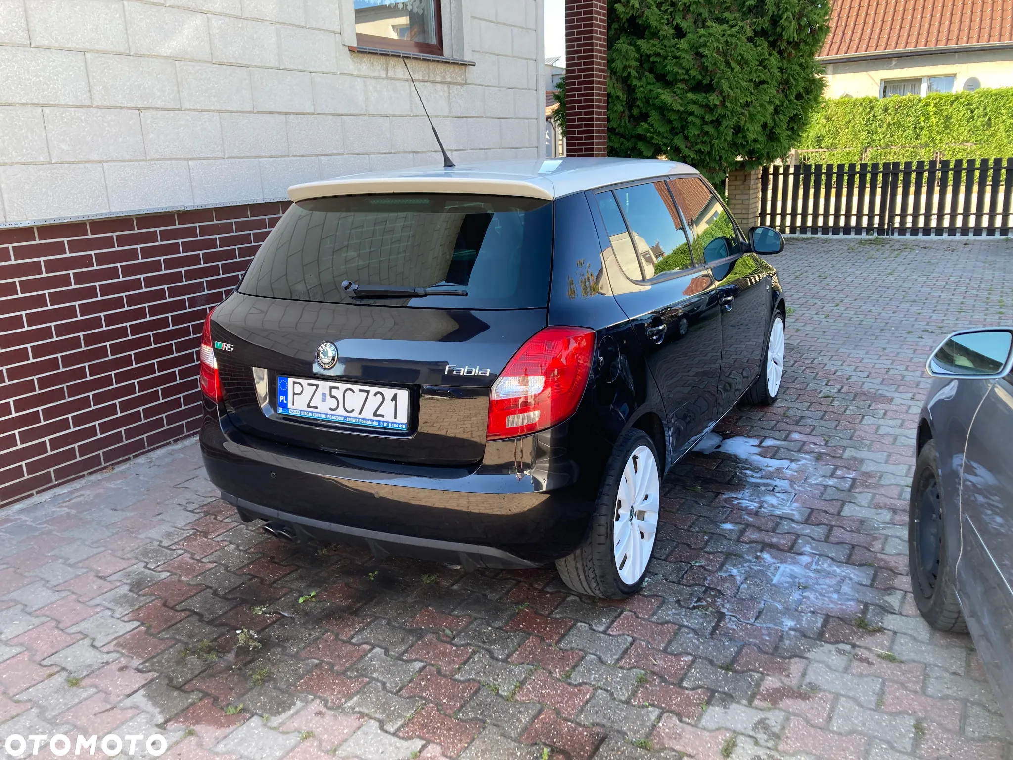 Skoda Fabia 1.4 TSI DSG RS - 4