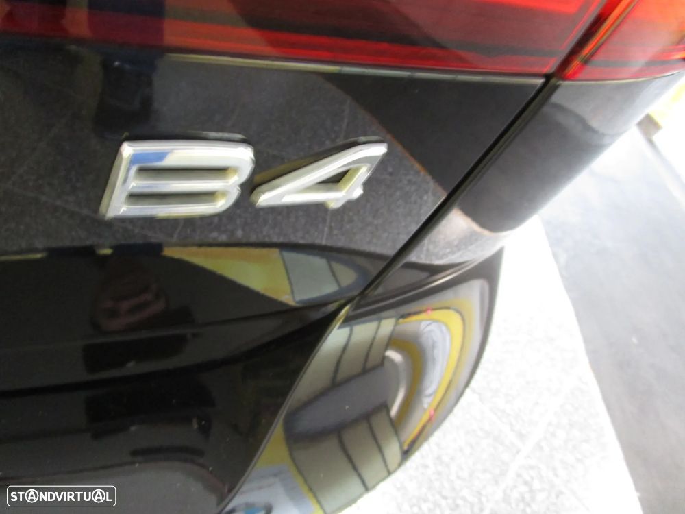 Volvo V60 2.0 D4 R-Design Geartronic - 8