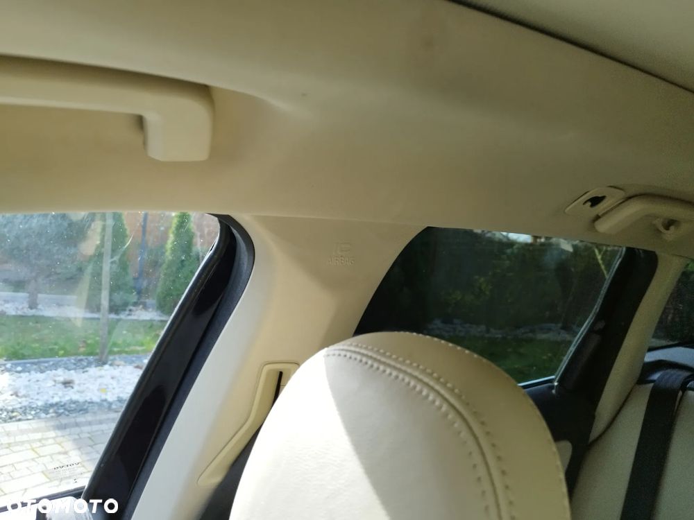 Volvo XC 60 T5 Drive-E R-Design Momentum - 32