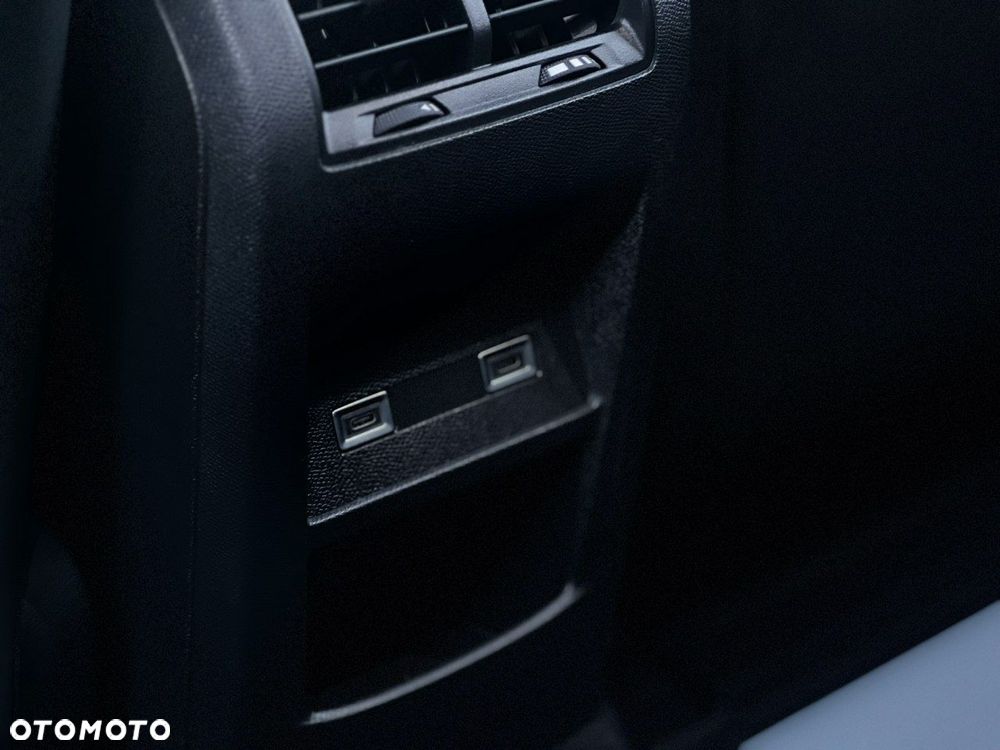 Peugeot 308 1.2 PureTech GT S&S EAT8 - 38