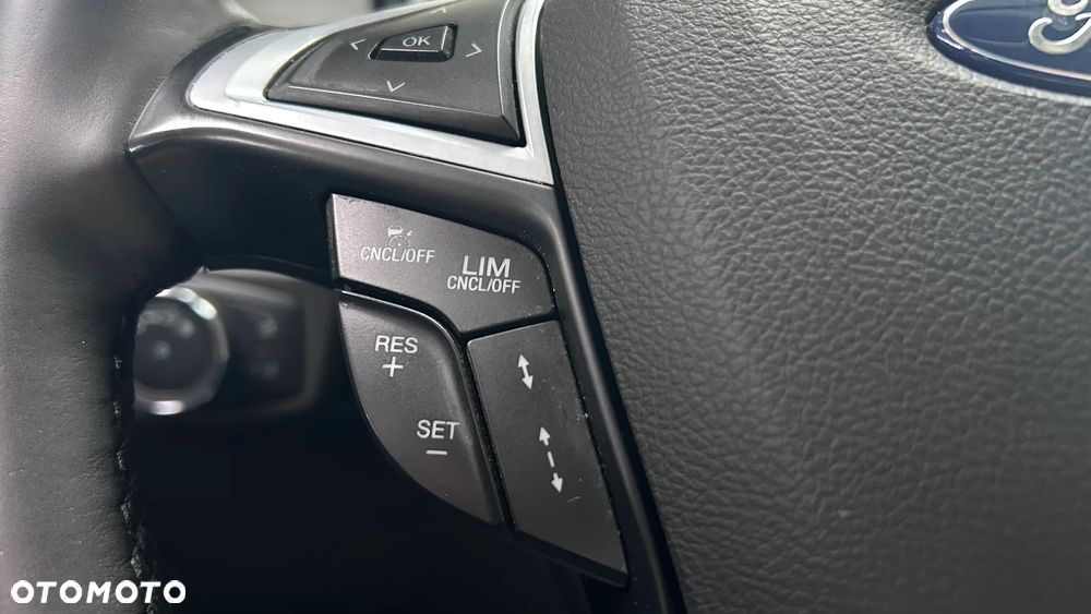 Ford Mondeo 2.0 EcoBlue Titanium - 20