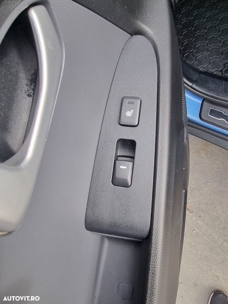 Kia Sportage 1.7 CRDI 2WD Attract - 16