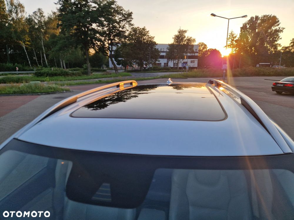 Volvo XC 90 T6 AWD Geartronic Momentum - 8
