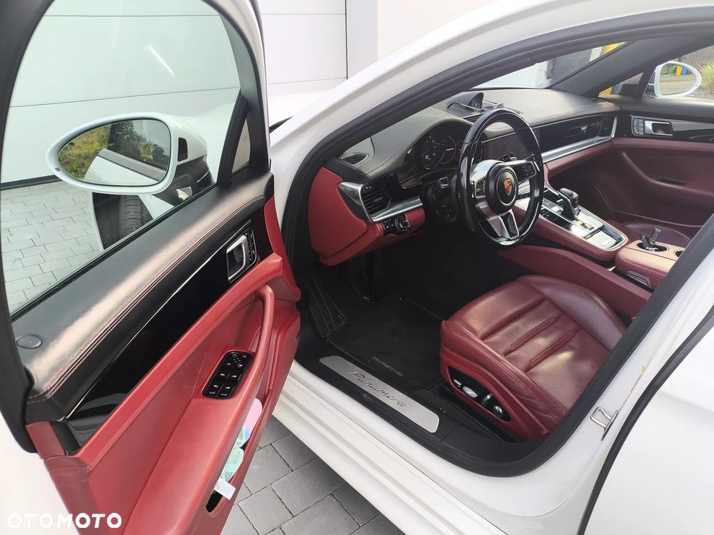 Porsche Panamera Standard - 5