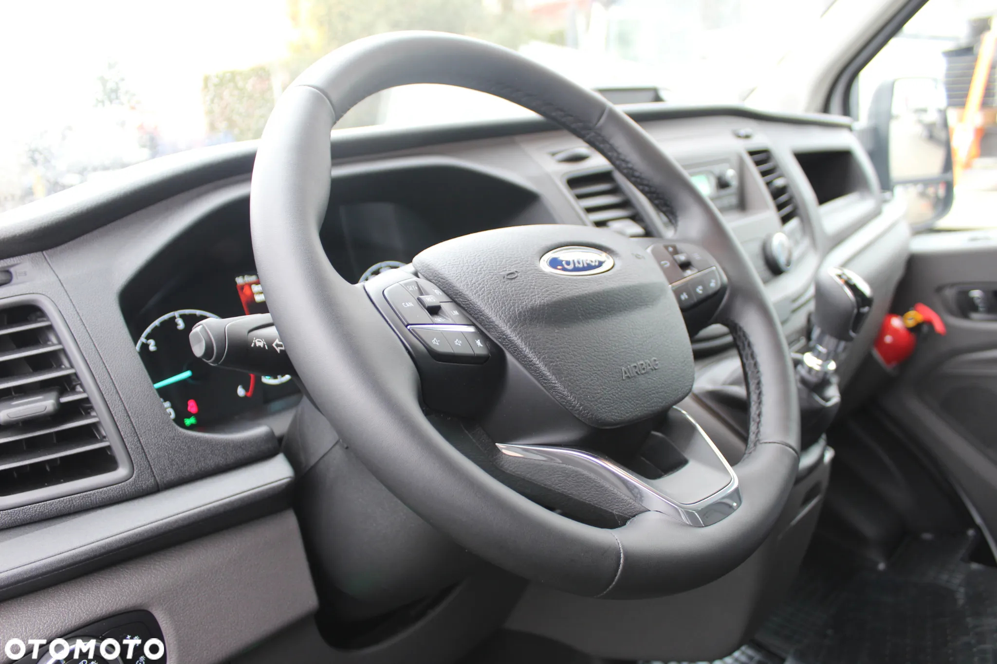 Ford Transit - 14