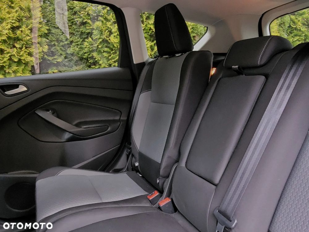 Ford Kuga 1.5 EcoBoost 4WD Trend - 33