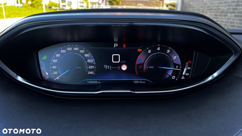 Peugeot 5008 1.6 PureTech GT Line S&S EAT8 - 33