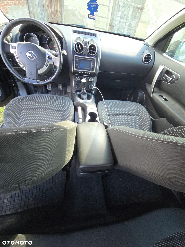 Nissan Qashqai - 10