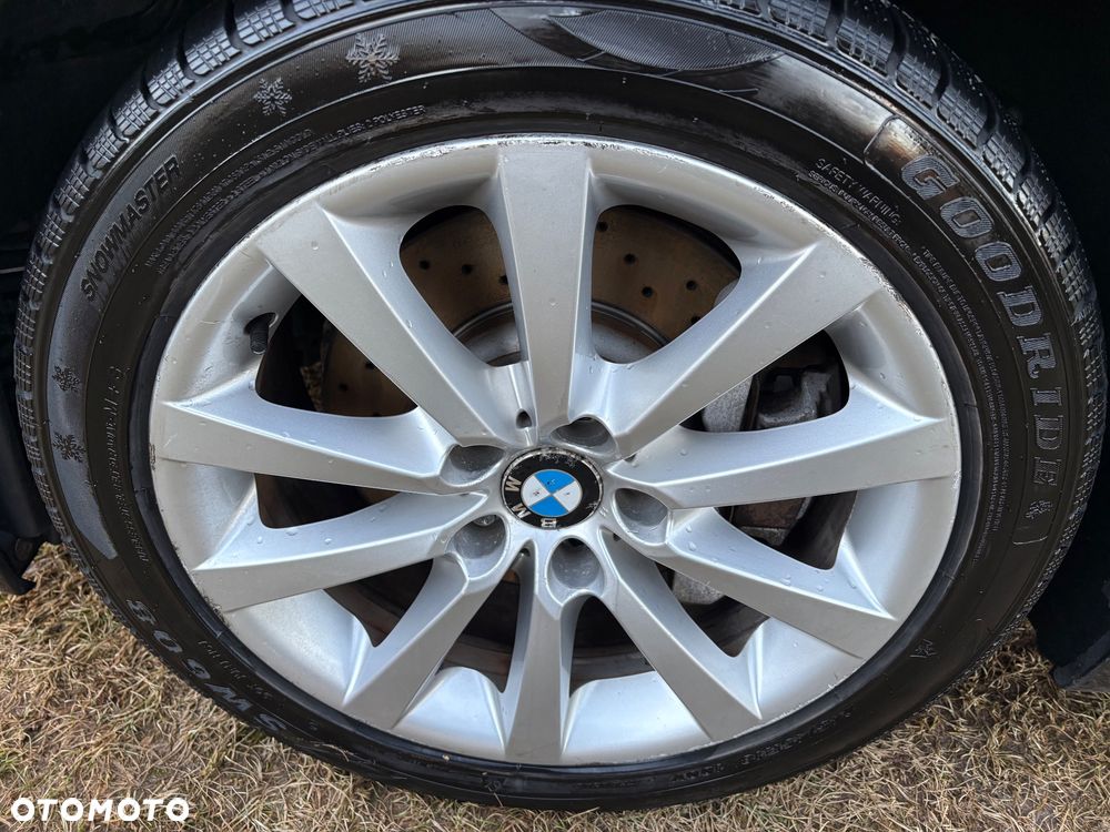 BMW Seria 5 525d - 13
