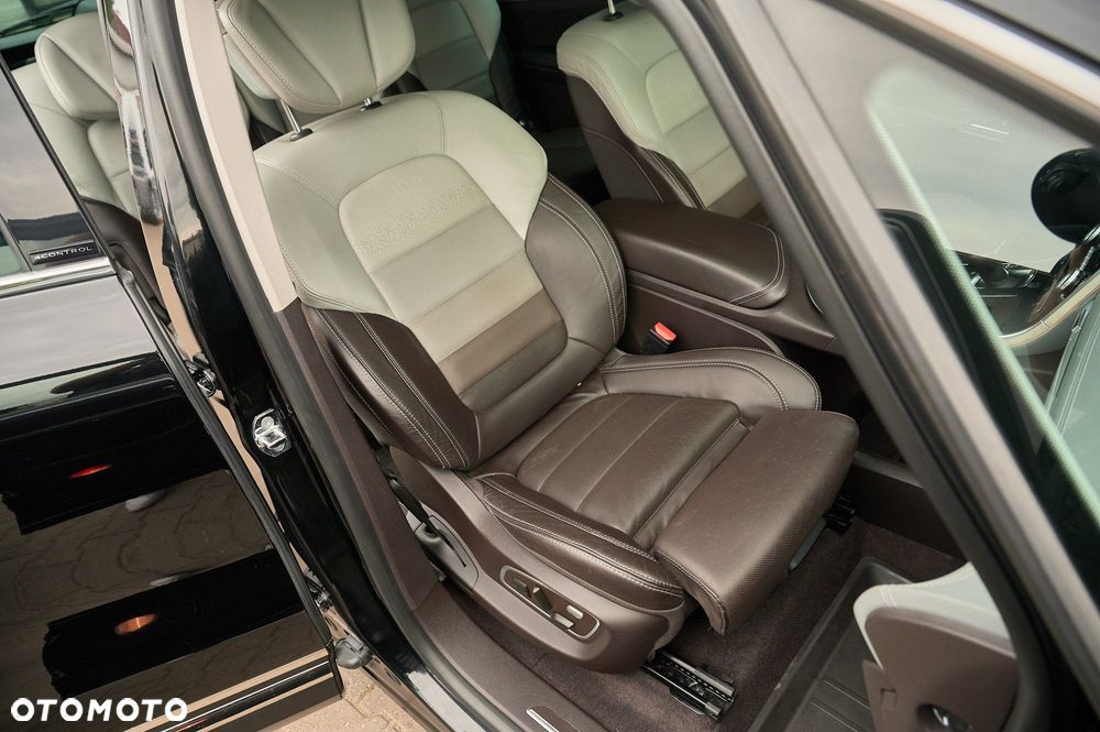 Renault Espace 1.6 TCE Initiale Paris EDC 7os - 19