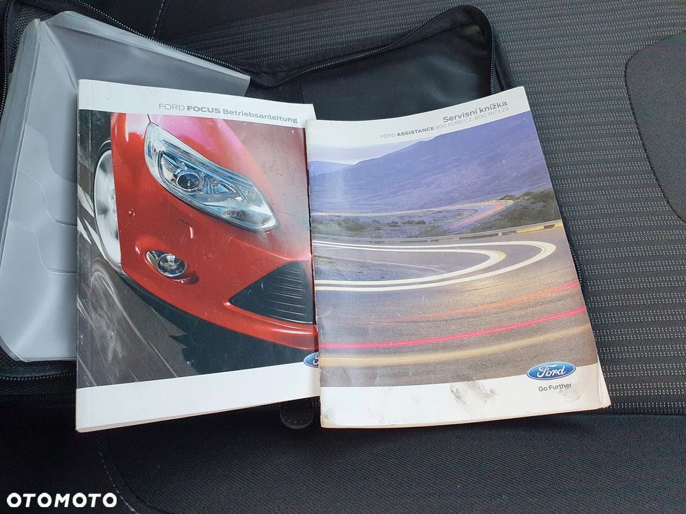 Ford Focus 1.6 TDCi DPF Champions Edition - 16