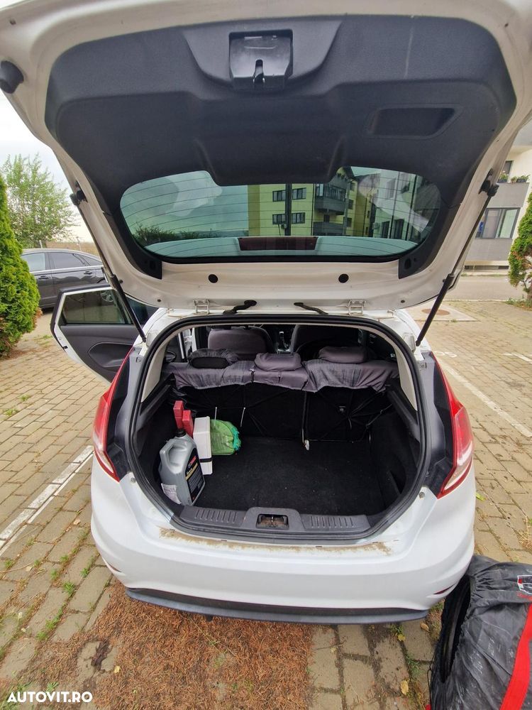 Ford Fiesta - 16