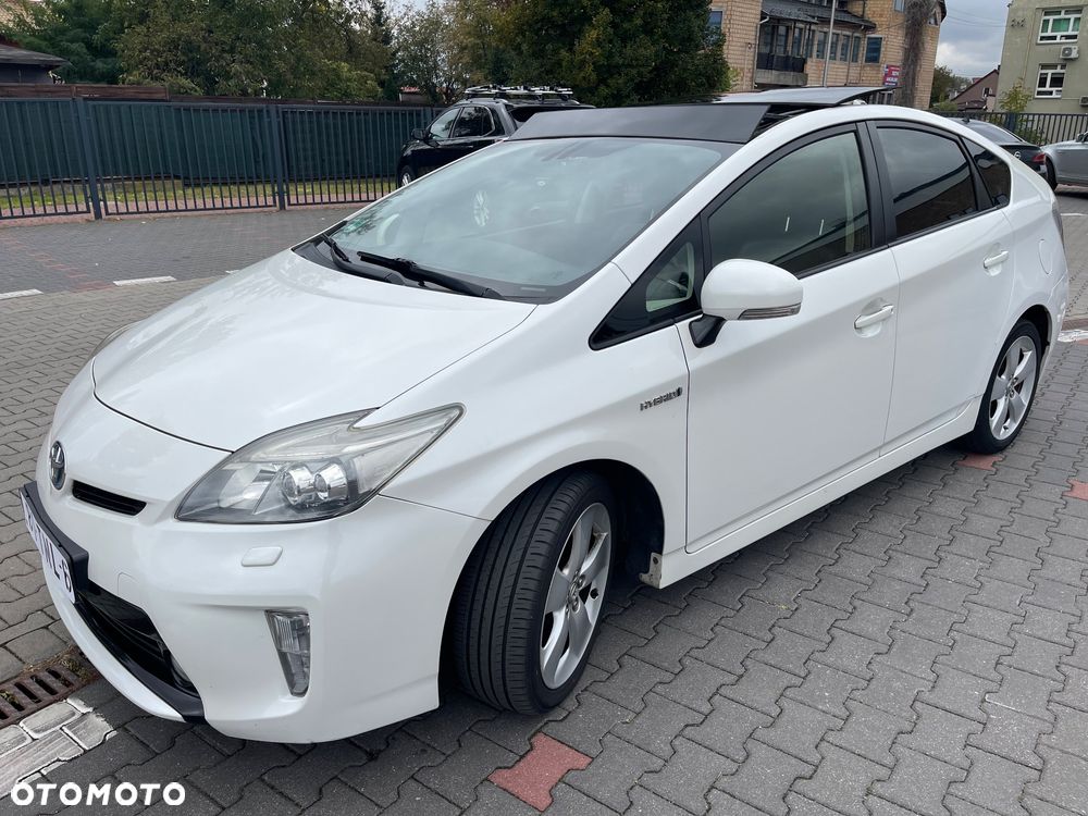 Toyota Prius 1.8 HSD Premium - 2