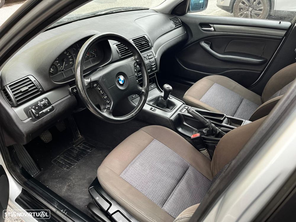 BMW 320 d - 8