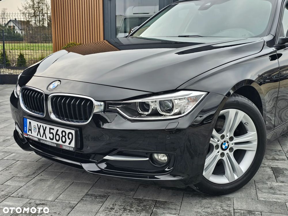 BMW Seria 3 320d DPF Edition Sport - 13