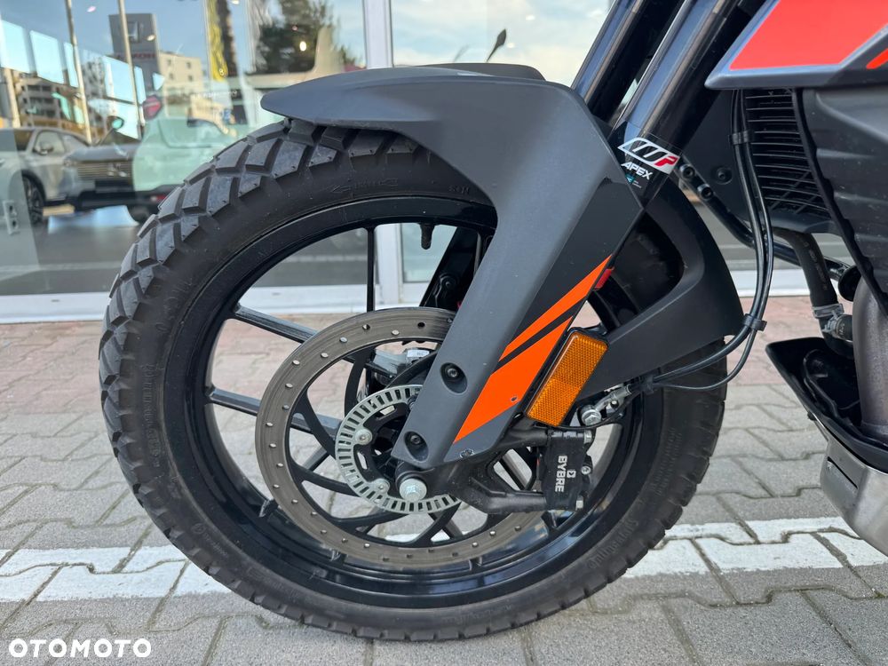 KTM Adventure - 11