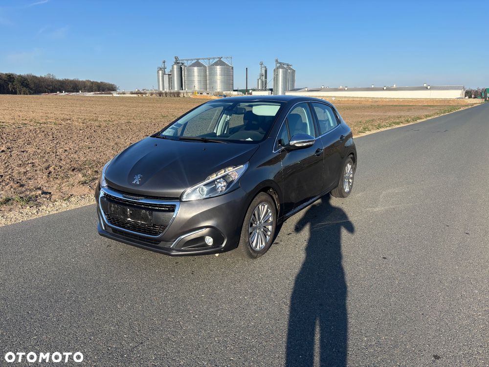 Peugeot 208 1.2 PureTech GPF Allure S&S - 1