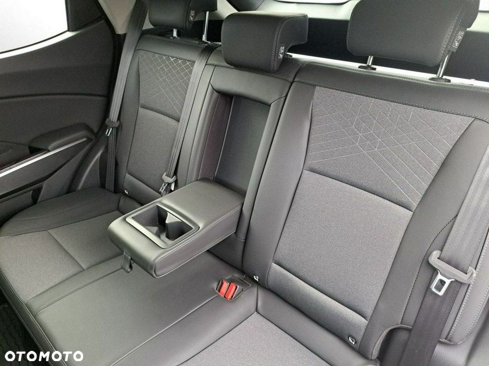 SsangYong/KGM Tivoli 1.5 T-GDI Quartz - 17