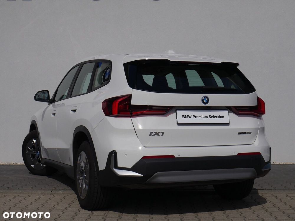 BMW Ix1 2024 photo 3
