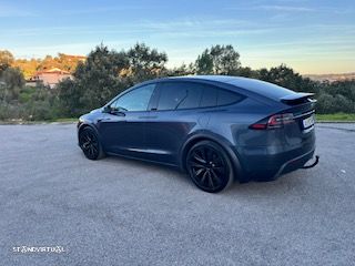 Tesla Model X Plaid AWD - 14