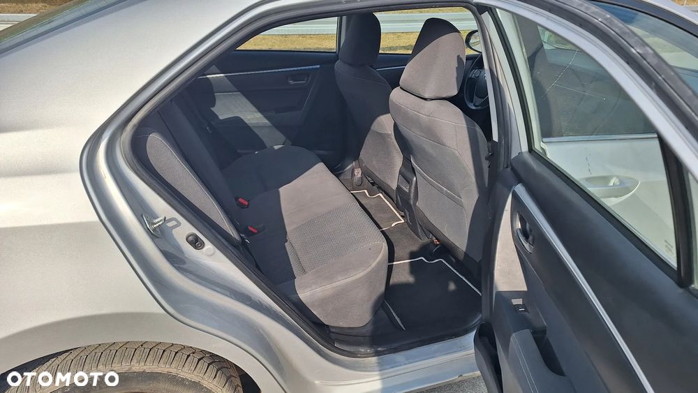 Toyota Corolla 1.6 Comfort - 20