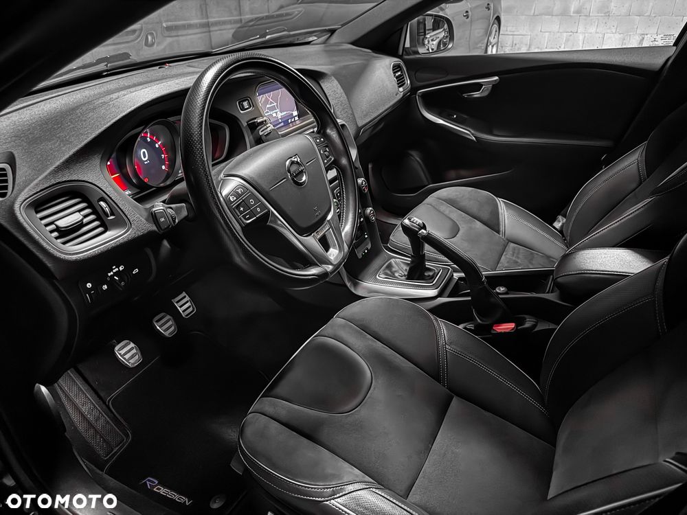 Volvo V40 T2 RDesign - 20