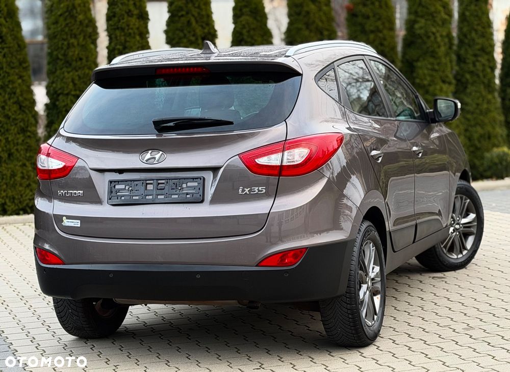 Hyundai ix35 1.6 2WD Fifa World Cup Edition - 19