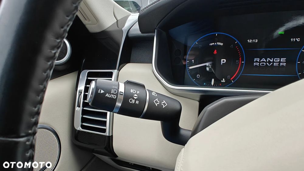 Land Rover Range Rover - 25