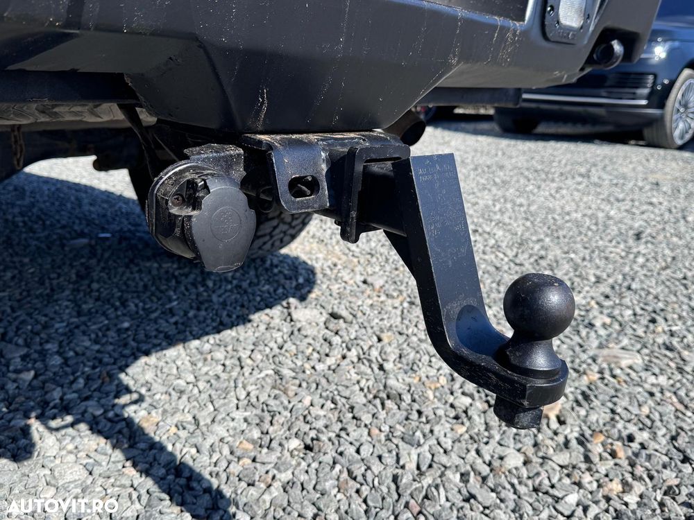 Toyota Hilux 2.8D 204CP 4x4 Double Cab AT Invincible - 7