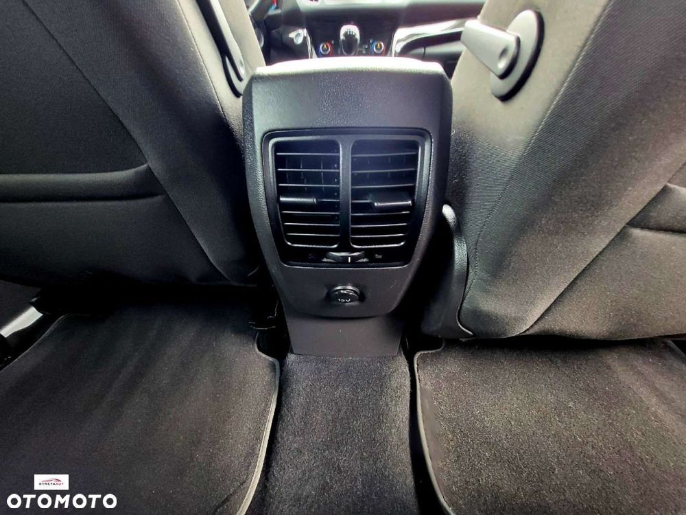Ford C-MAX - 17
