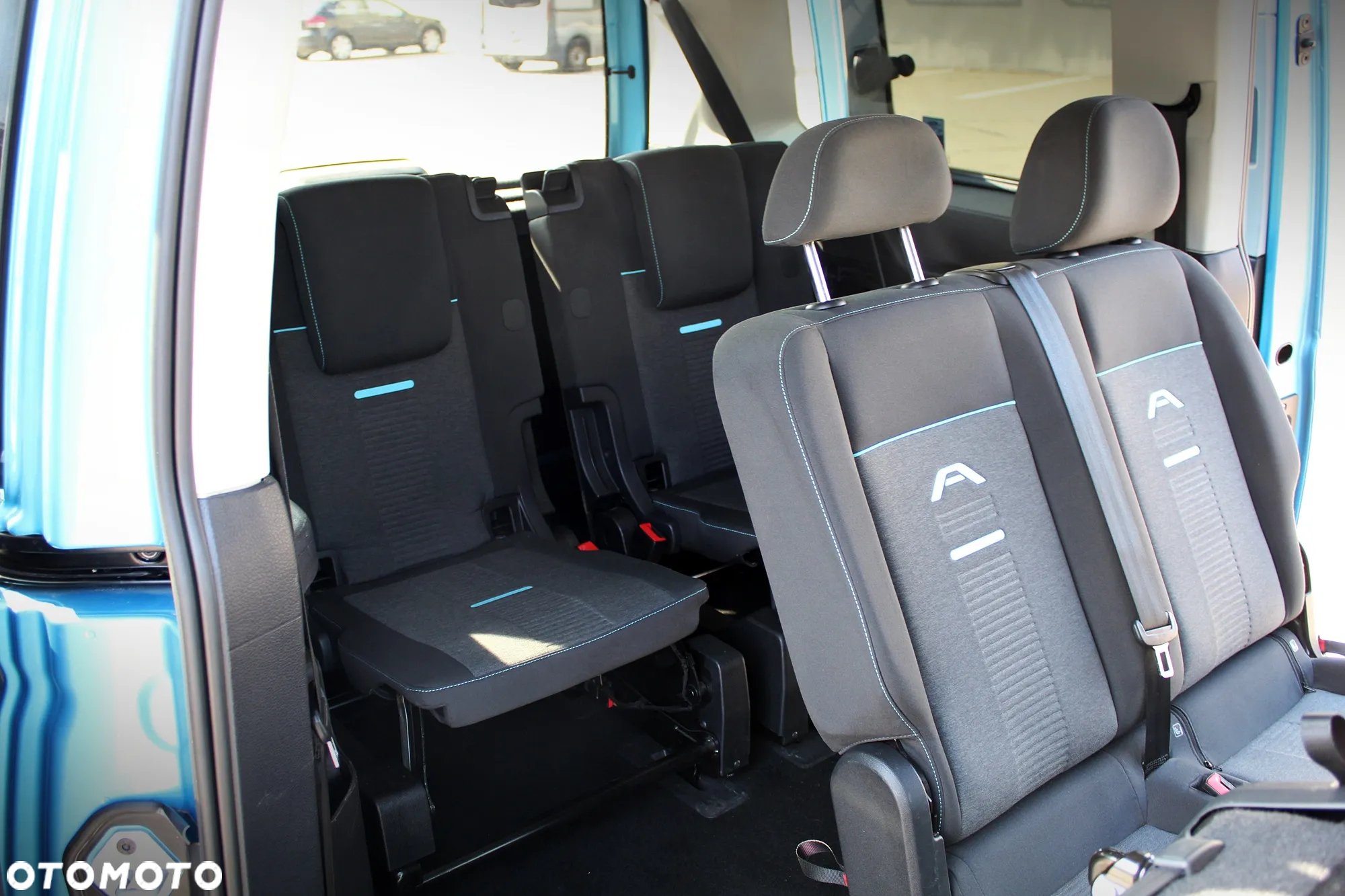 Ford Tourneo Connect 2.0 EcoBlue Active - 30