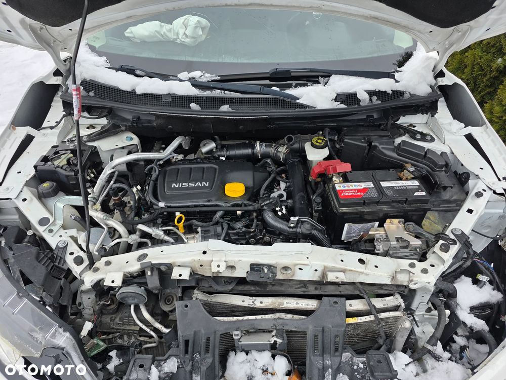 Nissan Qashqai 1.6 DCi Xtronic TEKNA - 2