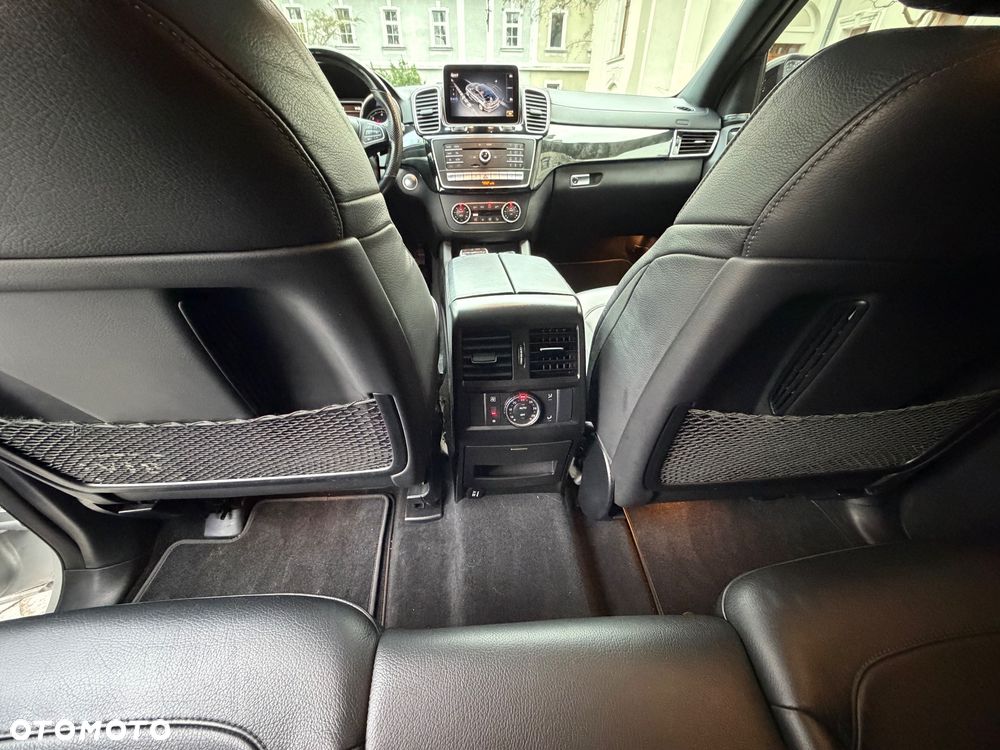 Mercedes-Benz GLE 350 d 4Matic 9G-TRONIC AMG Line - 16