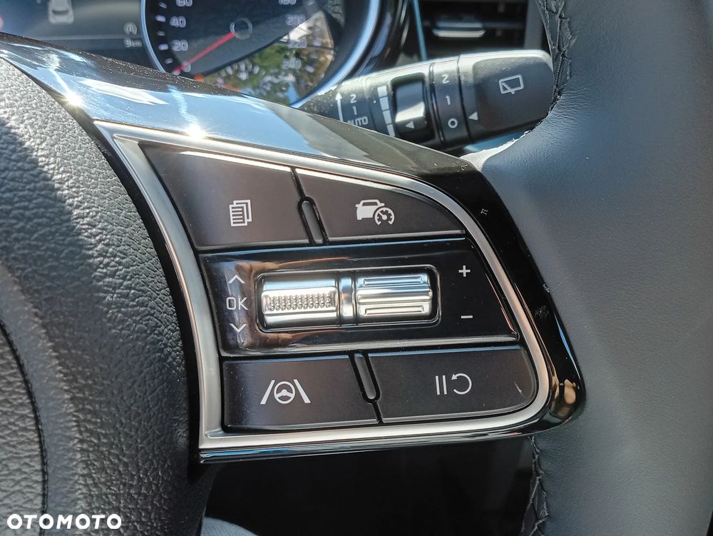 Kia XCeed 1.6 T-GDI Tribute DCT - 22