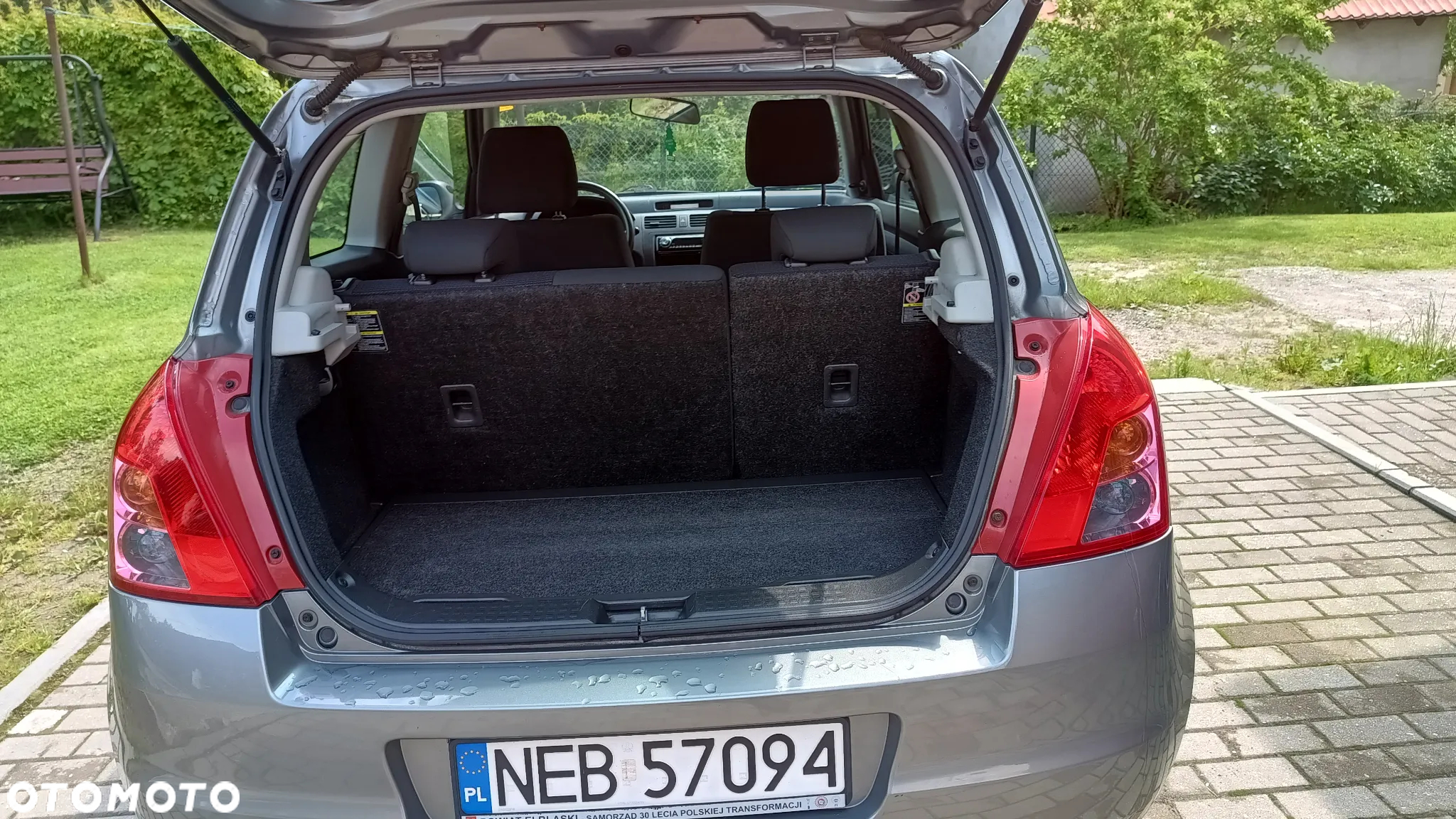 Suzuki Swift 1.3 Club - 4
