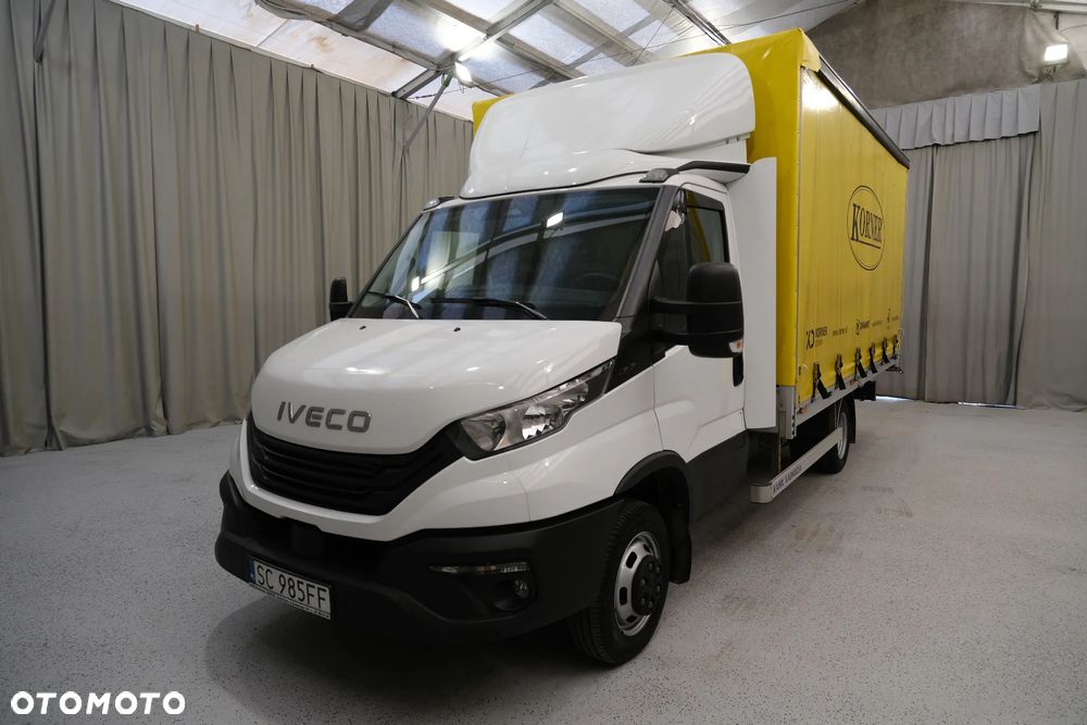 Iveco 35C18H