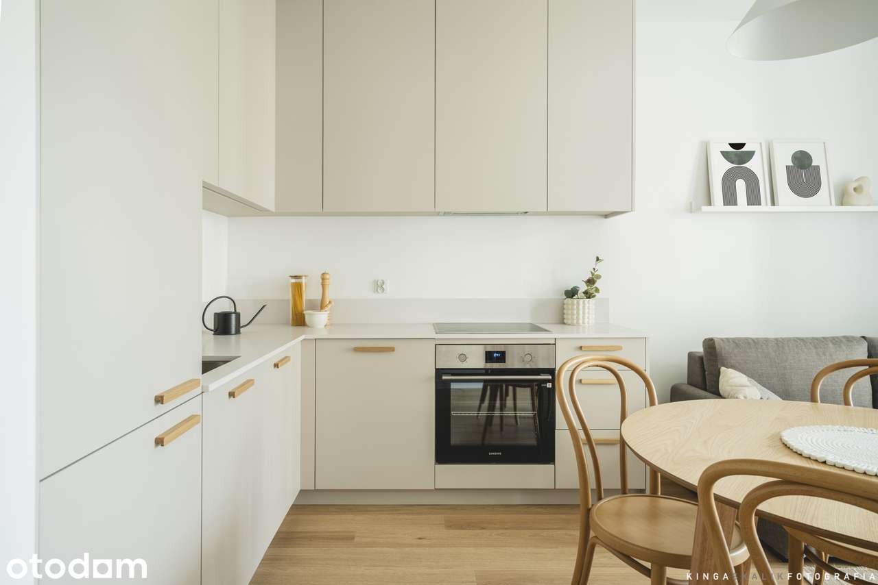 2-pok | Widok na patio | Balkon | Bez prowizji