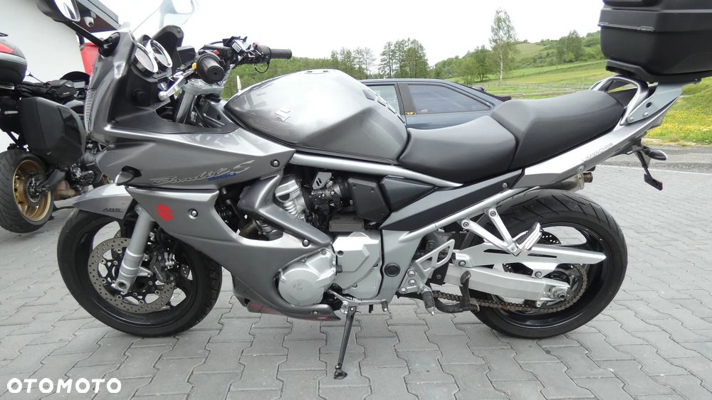 Suzuki Bandit - 6