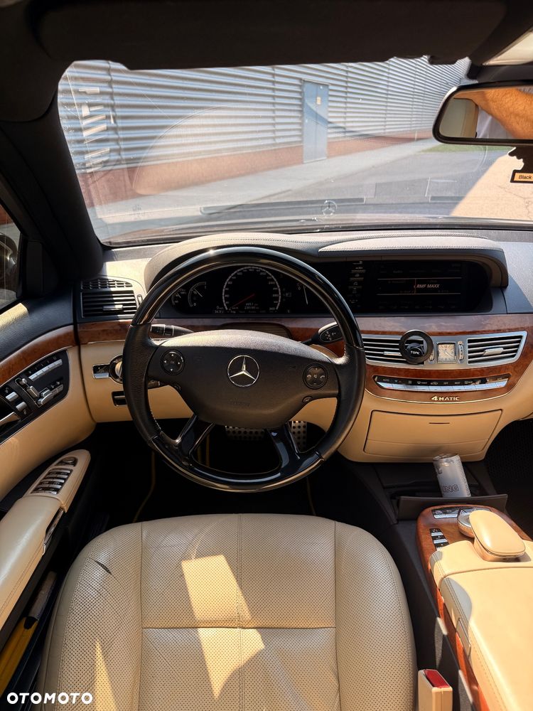 Mercedes-Benz Klasa S 500 4-Matic - 9