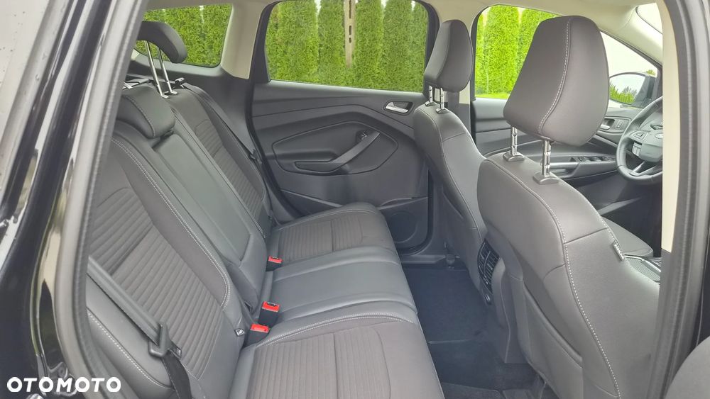 Ford Kuga 1.5 EcoBoost 2x4 Titanium - 22