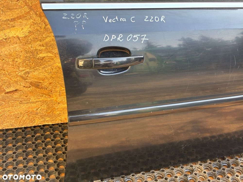 OPEL VECTRA C KOMBI DRZWI PRZÓD PRAWE PRAWY  Z20R - 10