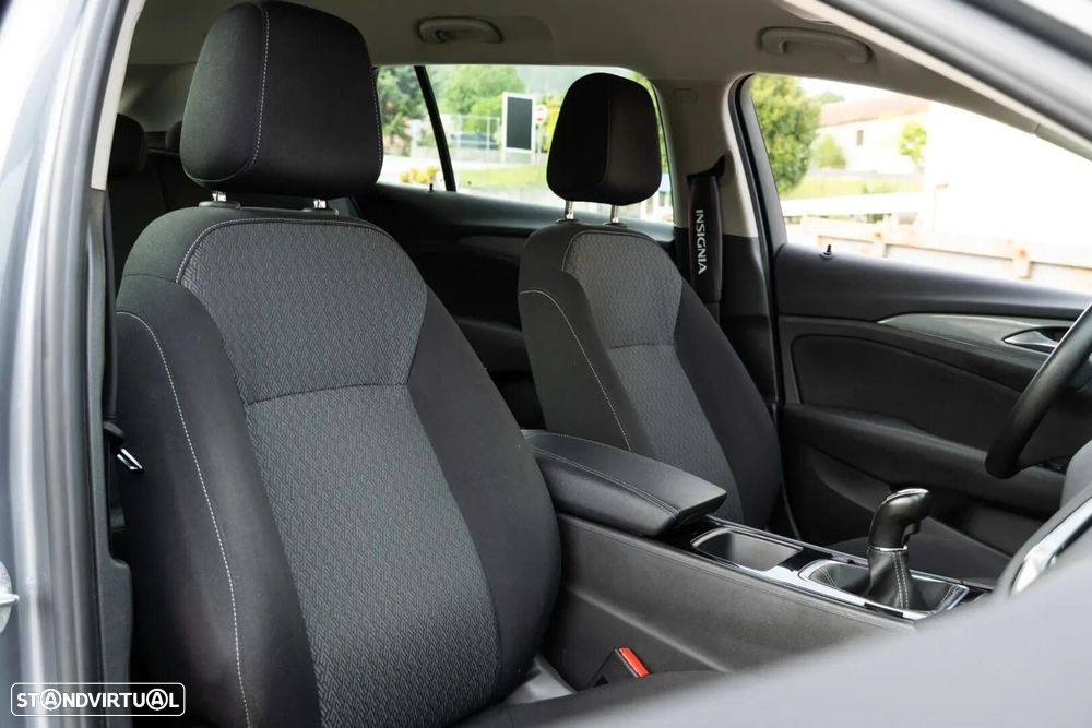Opel Insignia Sports Tourer - 27