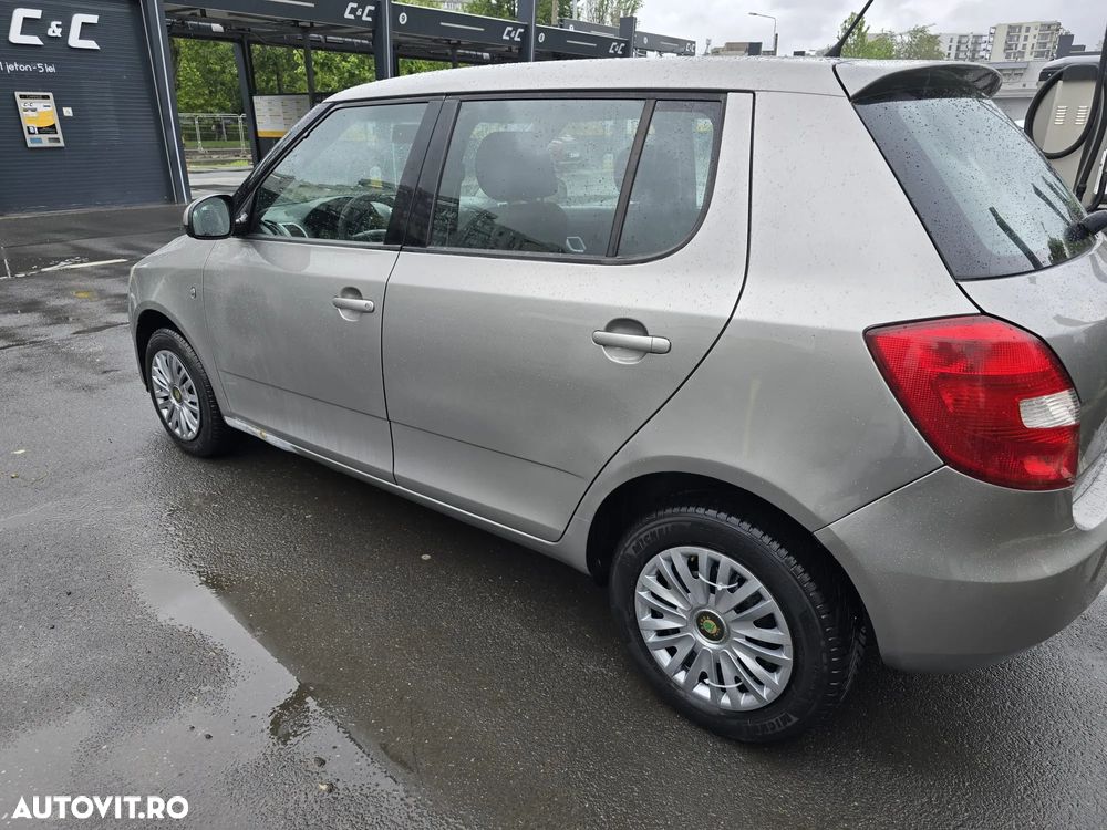 Skoda Fabia 1.2 HTP Classic - 5