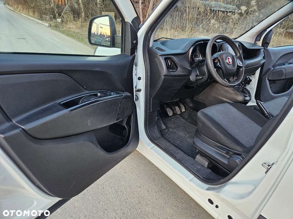 Fiat Doblo Cargo Maxi SX L2H1 1.6 MJ 105KM - 12