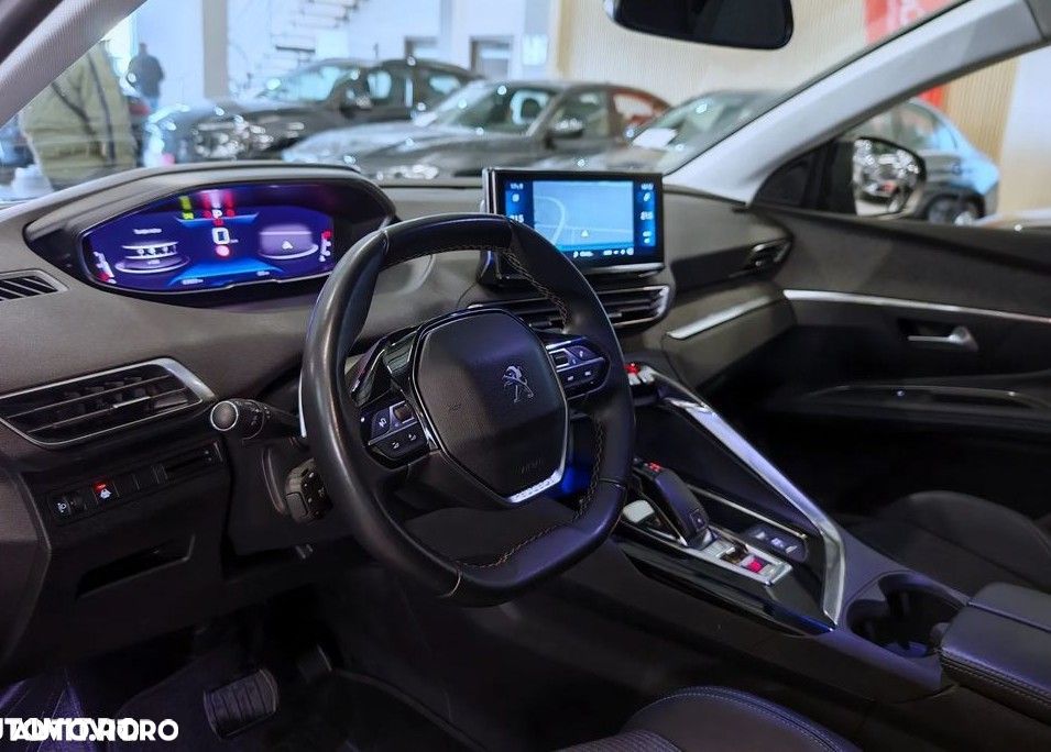 Peugeot 3008 PureTech 130 Stop & Start GPF EAT8 Allure - 6