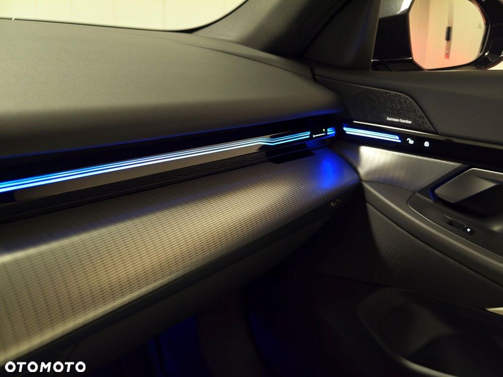 BMW Seria 5 - 28