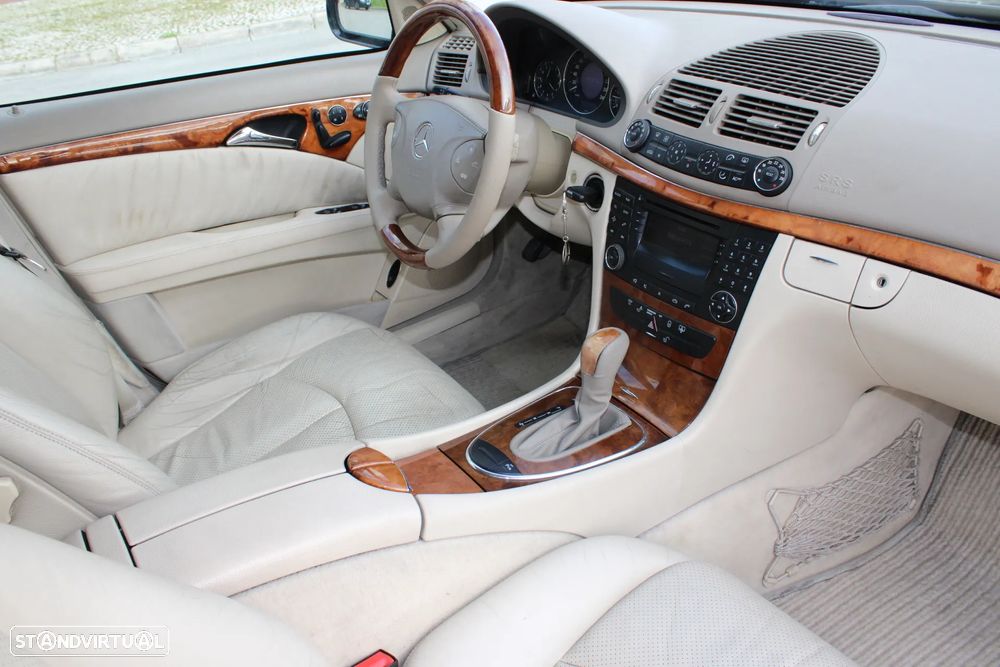 Mercedes-Benz E 320 CDI Elegance - 23