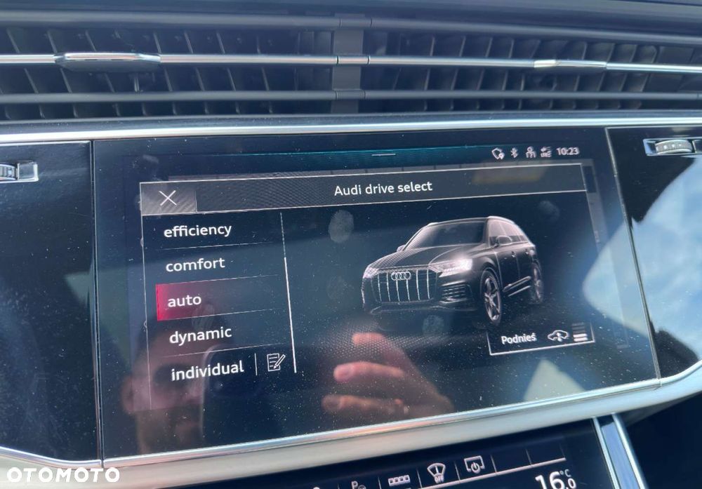 Audi Q7 - 16