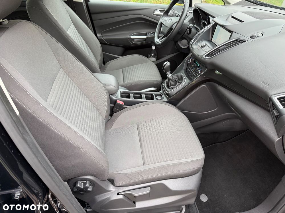 Ford C-MAX - 23