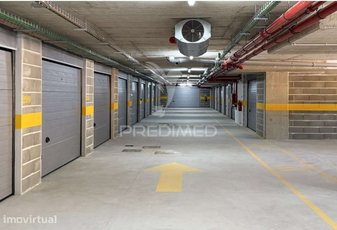 Garagens individuais (Boxes) em Portimão - Grande imagem: 2/17